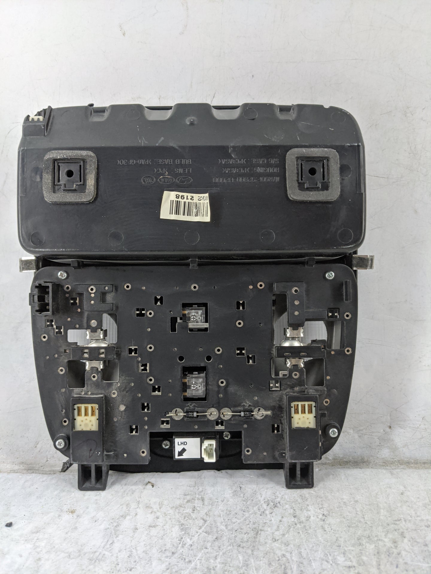 2014-2019 Kia Soul Overhead Roof Console 1478370 - Oemusedautoparts1.com