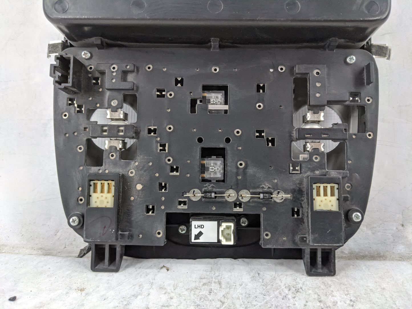 2014-2019 Kia Soul Overhead Roof Console 1478370 - Oemusedautoparts1.com