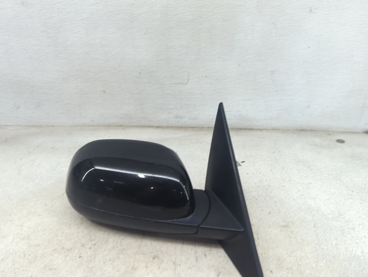 2014-2019 Kia Soul Passenger Side View Mirror - Right Door Mirror OEM Used - Oemusedautoparts1.com