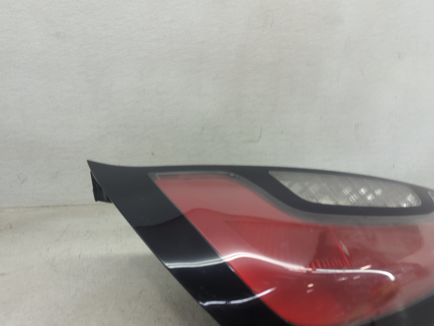 2014-2019 Kia Soul Passenger Right Side Deck Lid Mounted Tail Light - Oemusedautoparts1.com