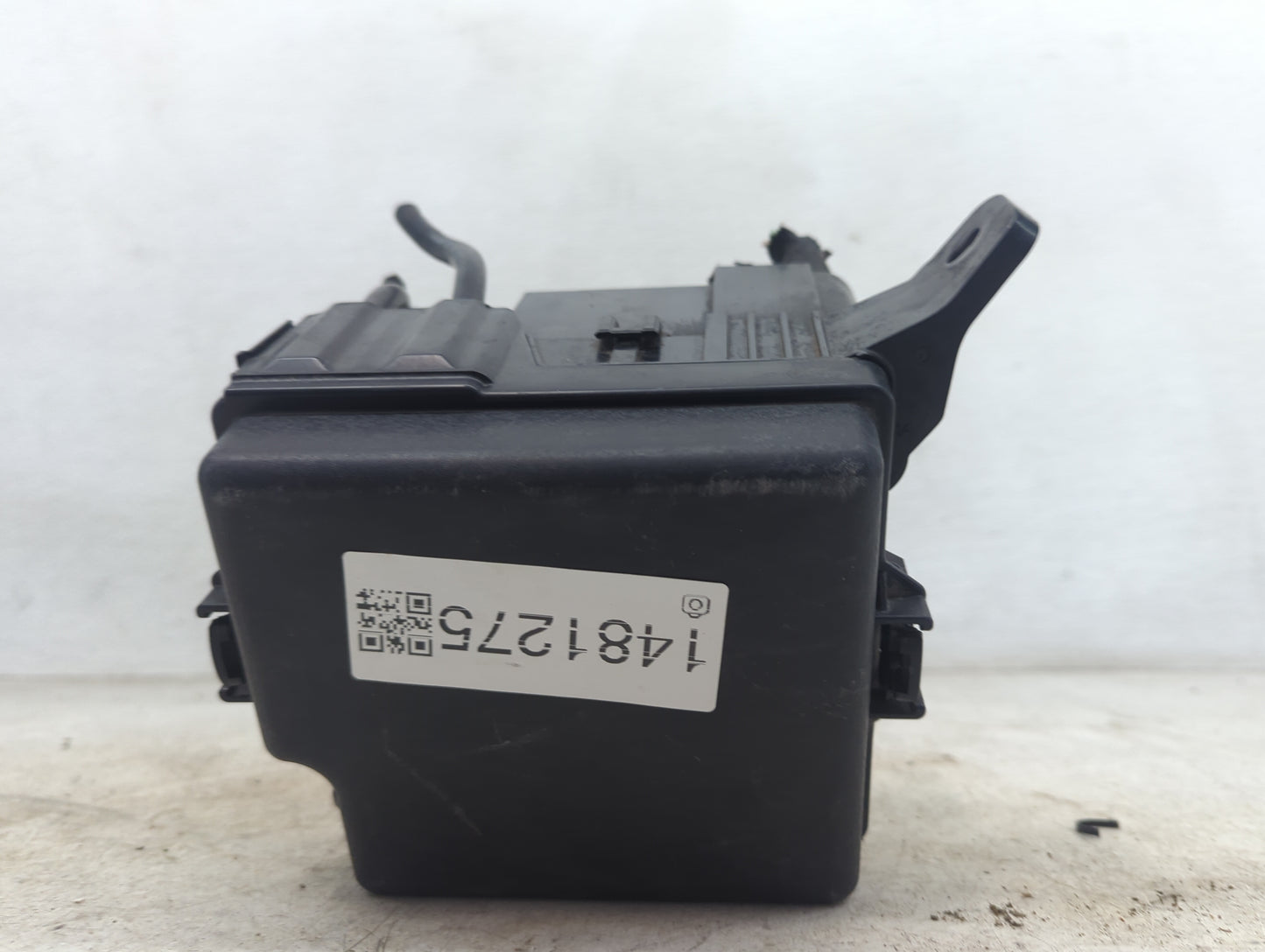 2016 Kia Soul Fusebox Fuse Box Panel Relay Module P/N:91481B2310 H40L240049 Fits OEM Used Auto Parts - Oemusedautoparts1.com