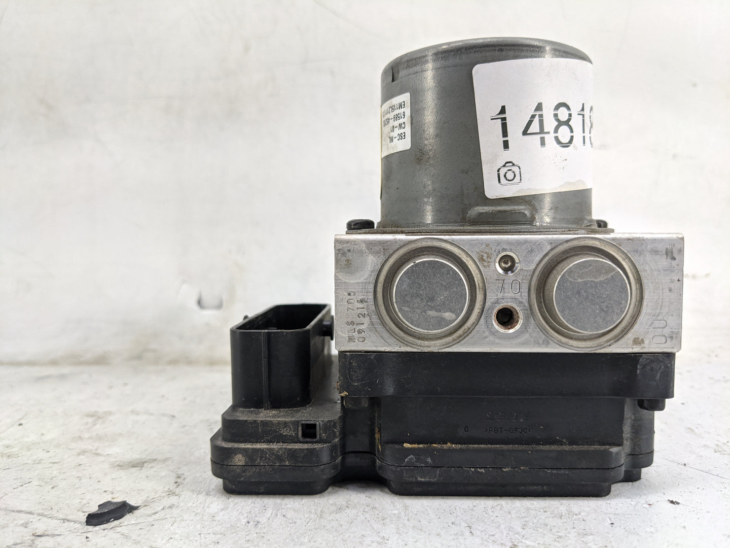 2016 Kia Soul ABS Pump Control Module Replacement P/N:58920-B2720 82589-32520, ADC1110, ADCFC13870, 6667350 Fits OEM Used Au