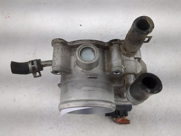 2012-2019 Kia Soul Throttle Body P/N:35100-2B300 5304 01B22 Fits Fits 2012 2013 2014 2015 2016 2017 2018 2019 OEM Used Auto Parts