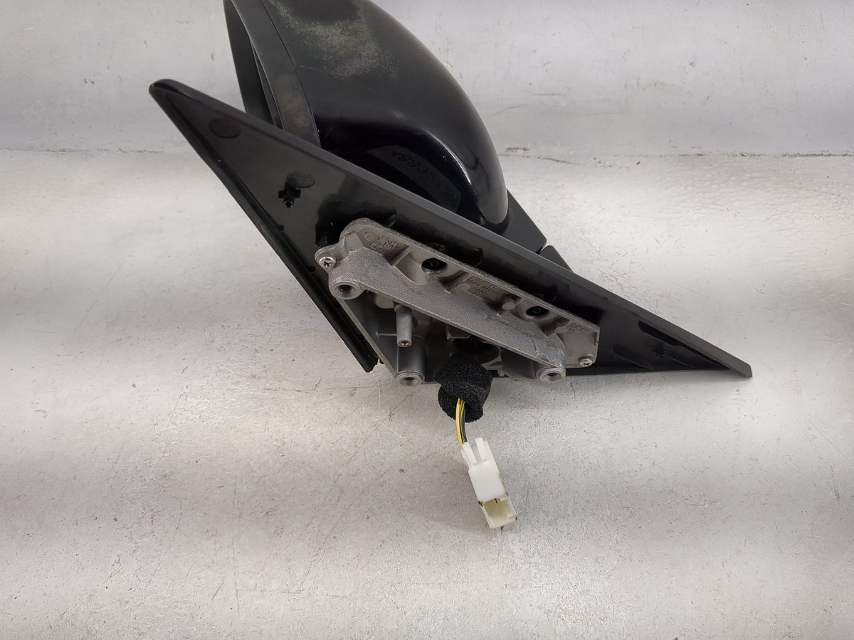 2014-2019 Kia Soul Driver Side View Mirror - Left Door Mirror OEM Used - Oemusedautoparts1.com