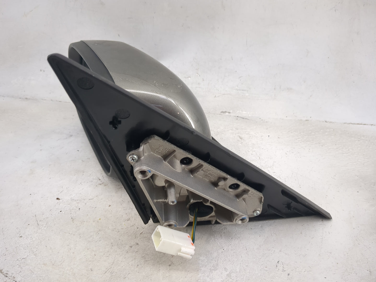 2014-2019 Kia Soul Driver Side View Mirror - Left Door Mirror OEM Used - Oemusedautoparts1.com