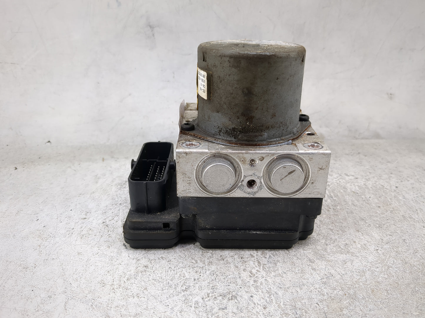 2016 Kia Soul ABS Pump Control Module Replacement P/N:58900-B2720 61589-45200, 82589-32520, ADC060680 Fits OEM Used Auto Par