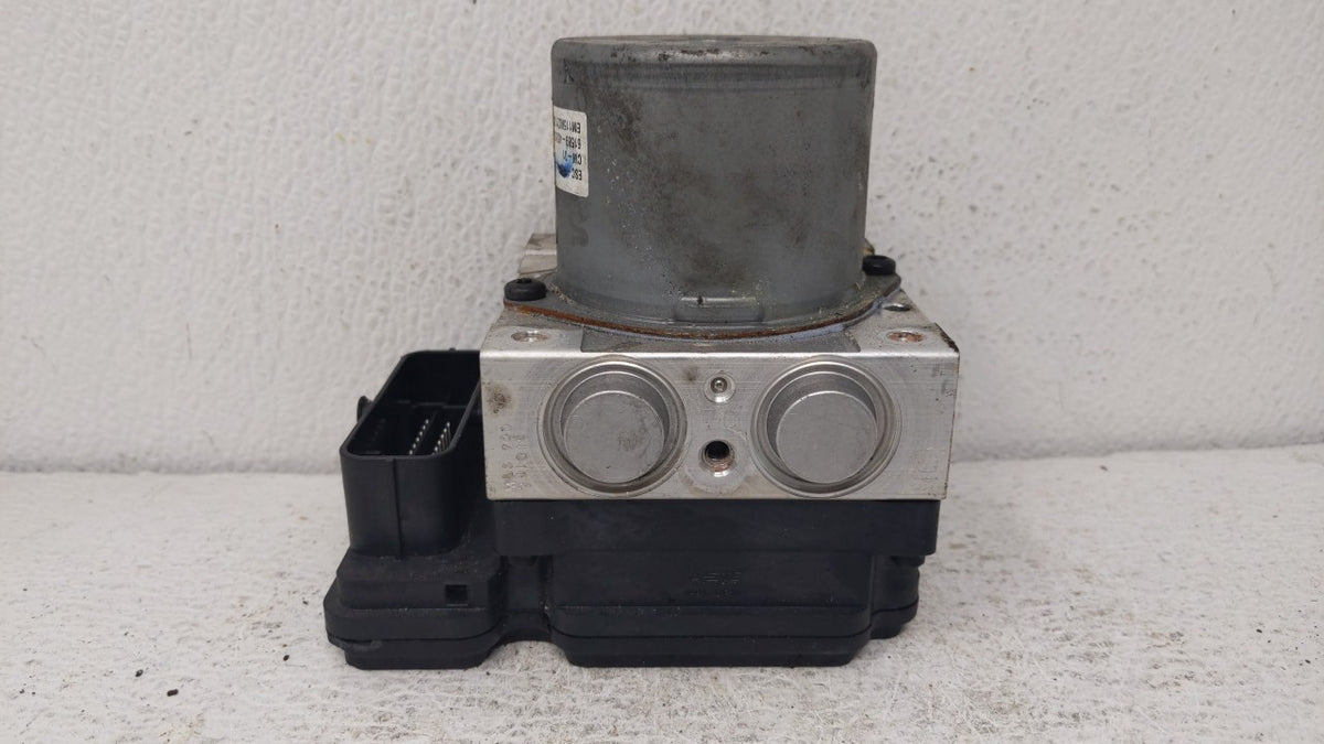 2016 Kia Soul Anti-Lock Brake ABS Pump Module Actuator OEM P/N:58900-B2720 B2589-22520 Fits OEM Used Auto Parts - Oemusedaut