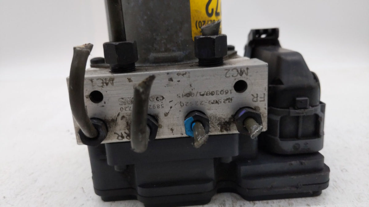 2016 Kia Soul Anti-Lock Brake ABS Pump Module Actuator OEM P/N:58900-B2720 B2589-22520 Fits OEM Used Auto Parts - Oemusedaut