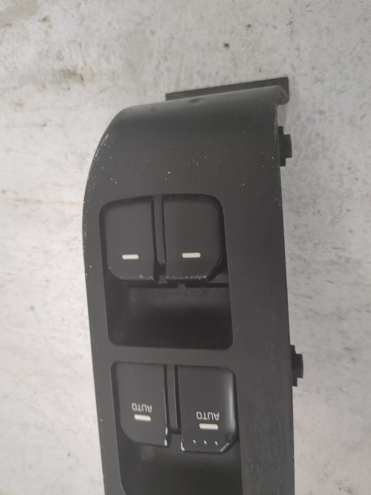 2014-2016 Kia Soul Master Power Window Switch Replacement Driver Side Left P/N:299130675 Fits Fits 2014 2015 2016 OEM Used A