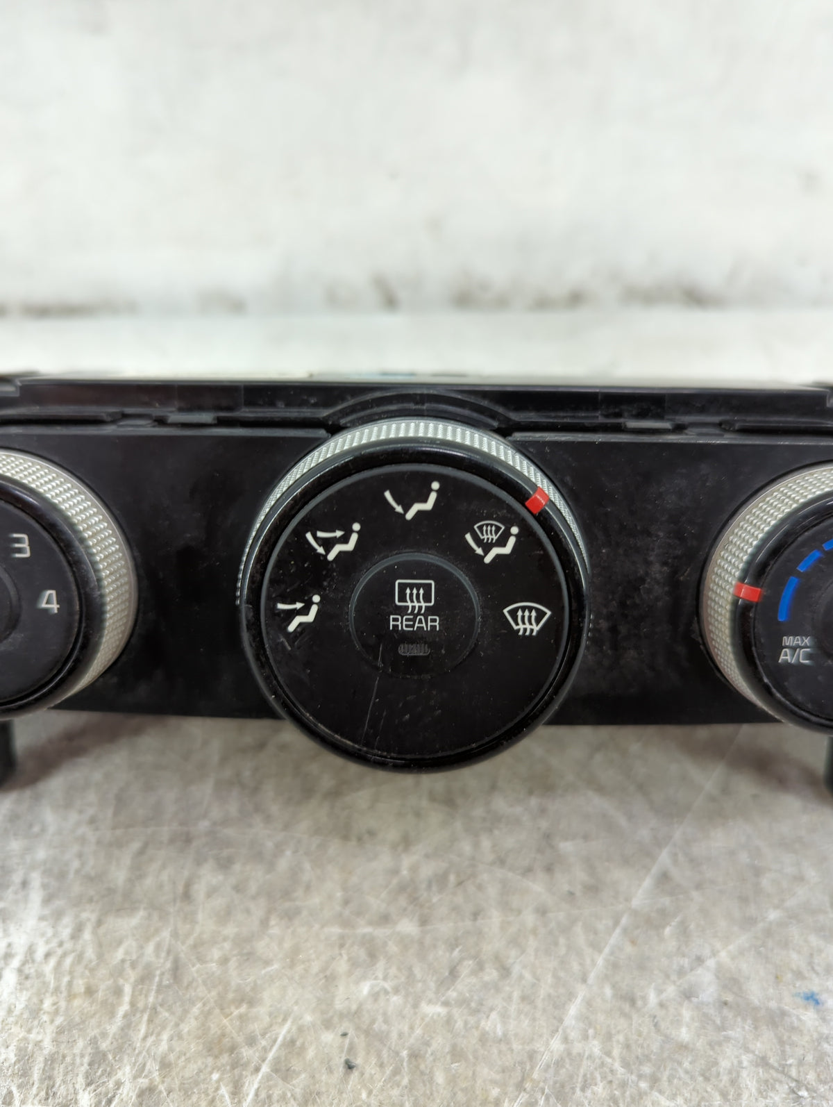 2014-2016 Kia Soul Climate Control Module Temperature AC/Heater Replacement P/N:97250-B2XXX 97250-B2AS1ASB Fits OEM Used Aut