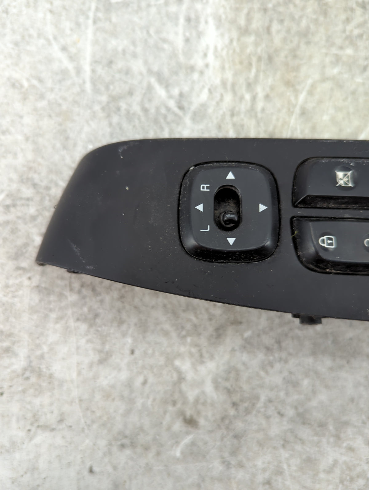 2014-2016 Kia Soul Master Power Window Switch Replacement Driver Side Left P/N:299130675 Fits Fits 2014 2015 2016 OEM Used A
