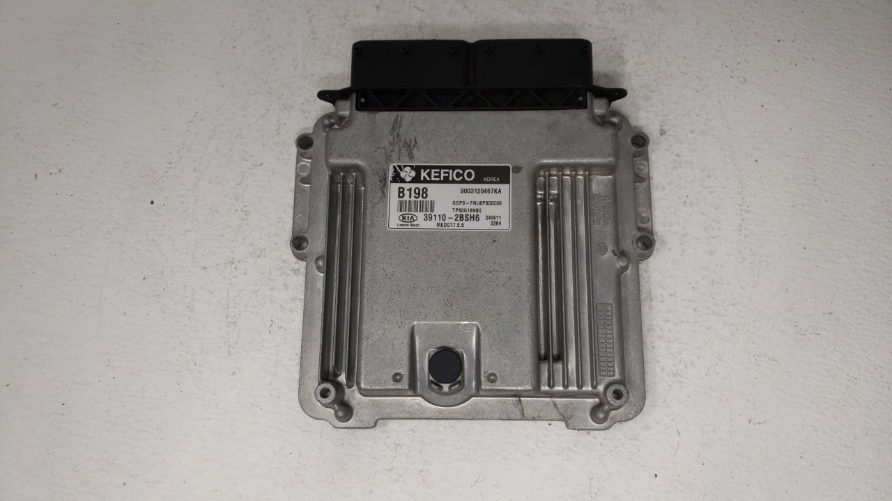 2015 Kia Soul PCM Engine Control Computer ECU ECM PCU OEM P/N:39101-2BSH1 39110-2BSH1, 39110-2BSH6 Fits OEM Used Auto Parts 