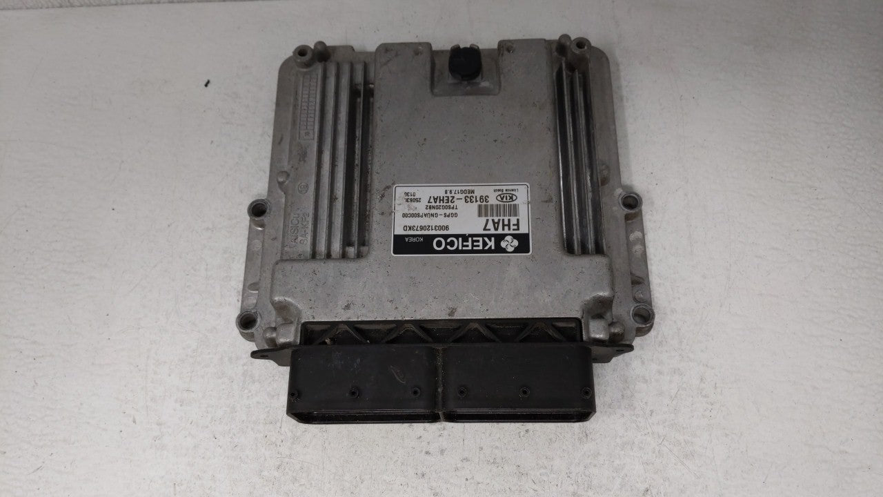 2016 Kia Soul PCM Engine Control Computer ECU ECM PCU OEM P/N:39131-2EHA7 39133-2EHA7 Fits OEM Used Auto Parts - Oemusedauto