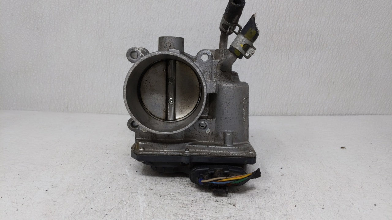 2014-2019 Kia Soul Throttle Body P/N:35100-2E000 Fits Fits 2011 2012 2013 2014 2015 2016 2017 2018 2019 2020 2021 OEM Used A