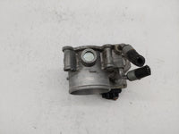 2014-2019 Kia Soul Throttle Body P/N:35100-2E000 Fits Fits 2011 2012 2013 2014 2015 2016 2017 2018 2019 OEM Used Auto Parts 