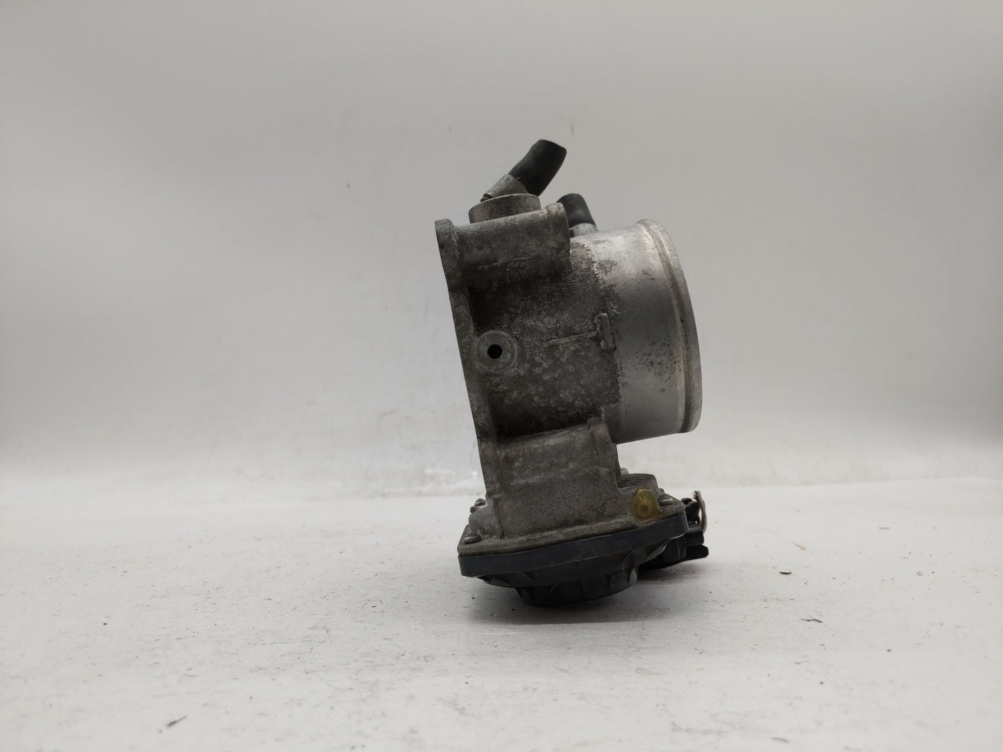 2014-2019 Kia Soul Throttle Body P/N:35100-2E000 Fits Fits 2011 2012 2013 2014 2015 2016 2017 2018 2019 OEM Used Auto Parts 