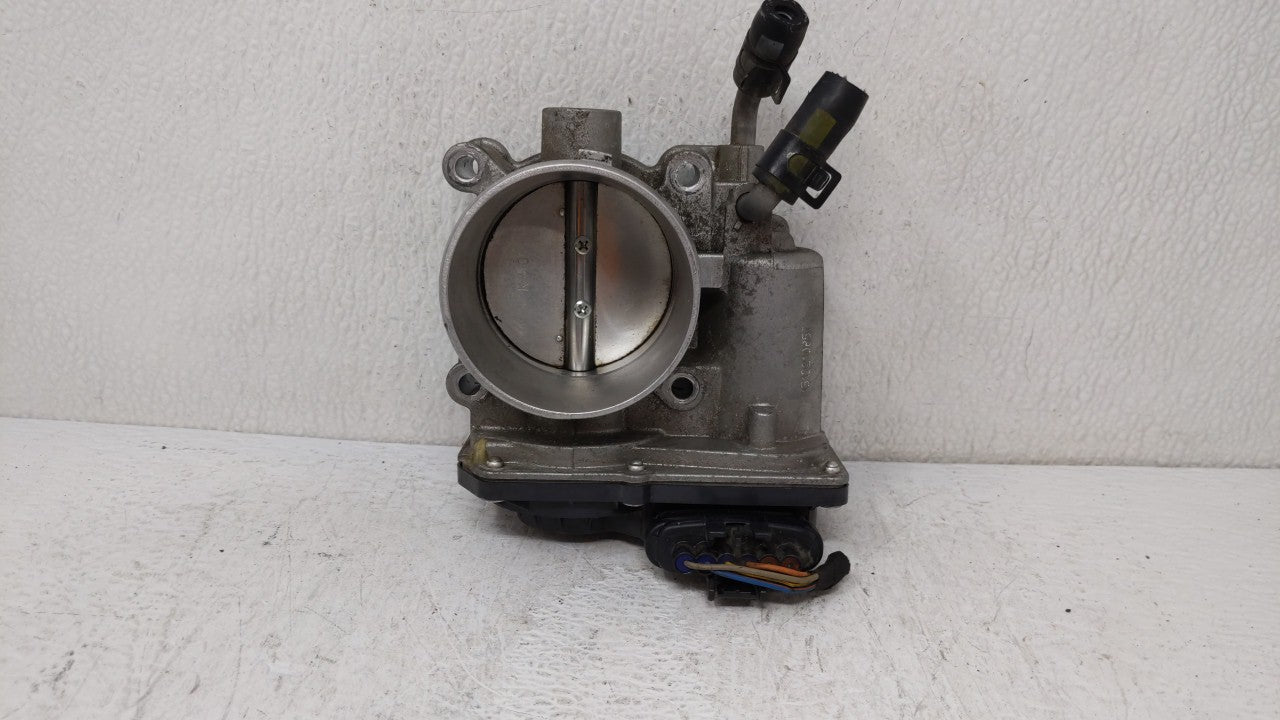2014-2019 Kia Soul Throttle Body P/N:35100-2E000 Fits Fits 2011 2012 2013 2014 2015 2016 2017 2018 2019 OEM Used Auto Parts 