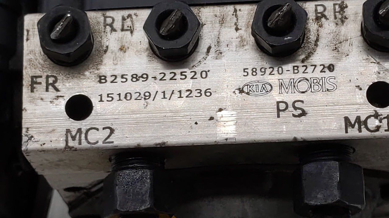 2016 Kia Soul ABS Pump Control Module Replacement P/N:58900-B2720 58920-B2720 Fits OEM Used Auto Parts - Oemusedautoparts1.c