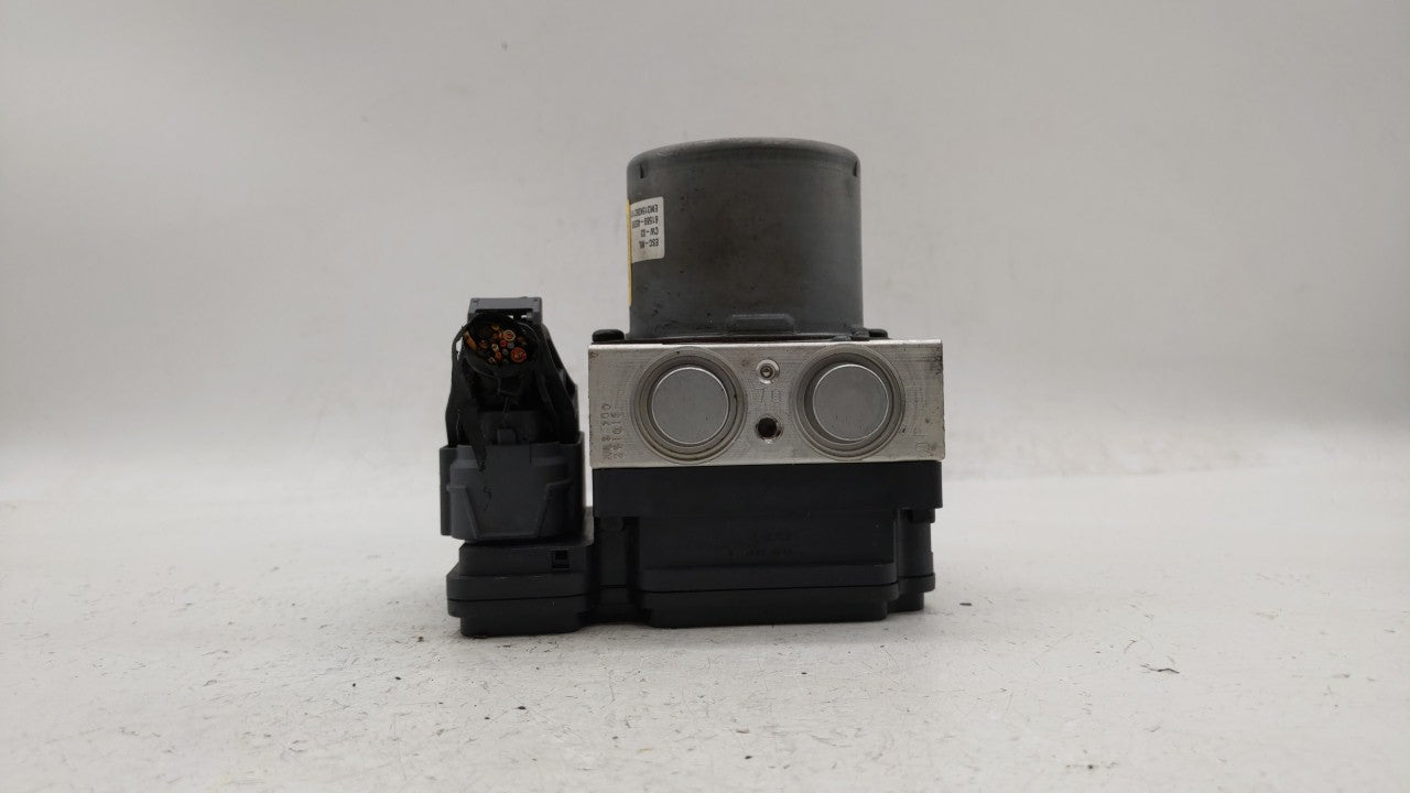 2016 Kia Soul ABS Pump Control Module Replacement P/N:58900-B2720 58920-B2720 Fits OEM Used Auto Parts - Oemusedautoparts1.c