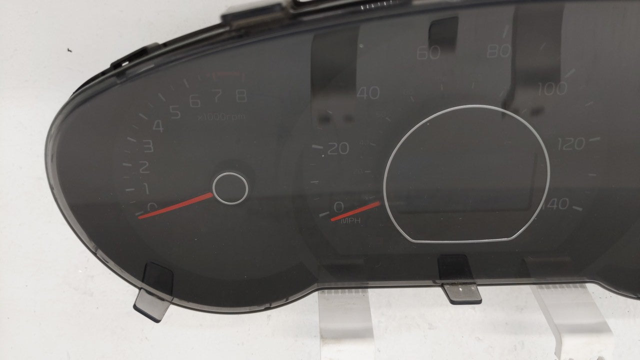 2016 Kia Soul Instrument Cluster Speedometer Gauges P/N:94006-B2600 Fits OEM Used Auto Parts - Oemusedautoparts1.com