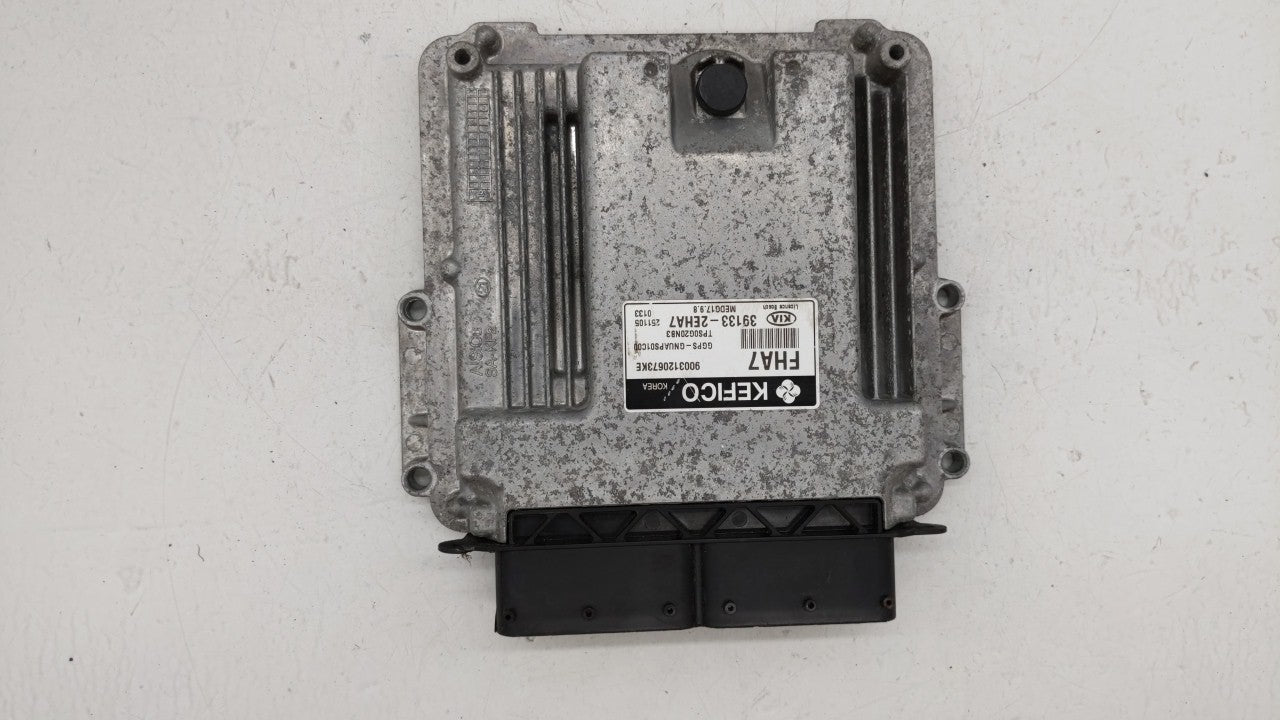 2016 Kia Soul PCM Engine Control Computer ECU ECM PCU OEM P/N:39133-2EHA7 Fits OEM Used Auto Parts - Oemusedautoparts1.com