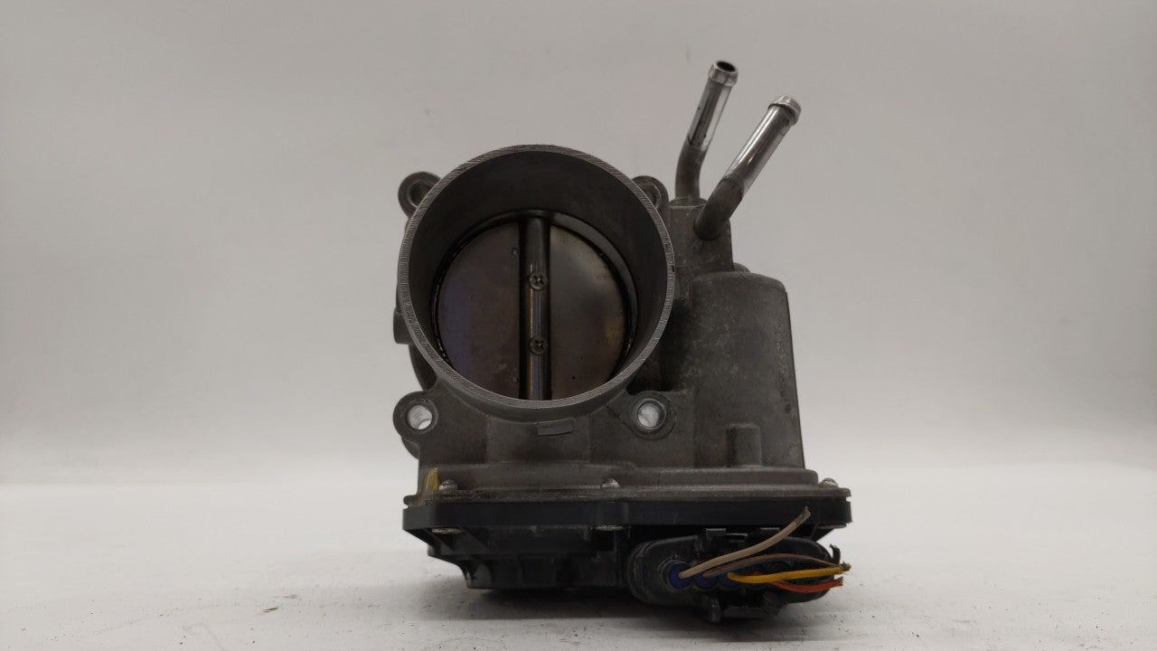 2014-2019 Kia Soul Throttle Body P/N:35100-2E000 Fits Fits 2011 2012 2013 2014 2015 2016 2017 2018 2019 OEM Used Auto Parts 