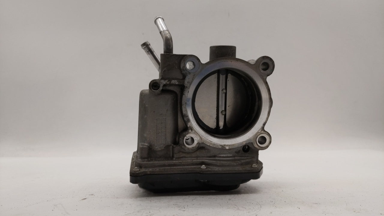 2014-2019 Kia Soul Throttle Body P/N:35100-2E000 Fits Fits 2011 2012 2013 2014 2015 2016 2017 2018 2019 OEM Used Auto Parts 