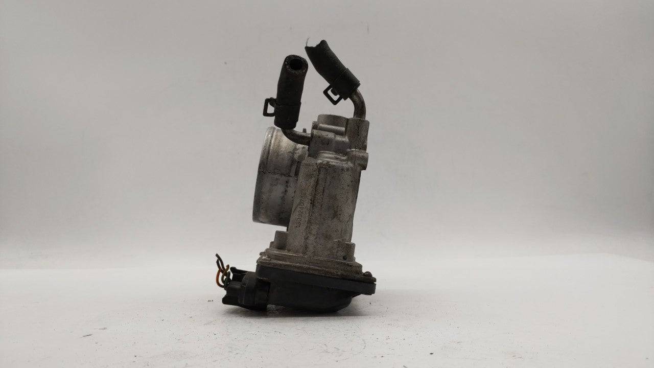 2014-2019 Kia Soul Throttle Body P/N:35100-2E000 Fits Fits 2011 2012 2013 2014 2015 2016 2017 2018 2019 OEM Used Auto Parts 