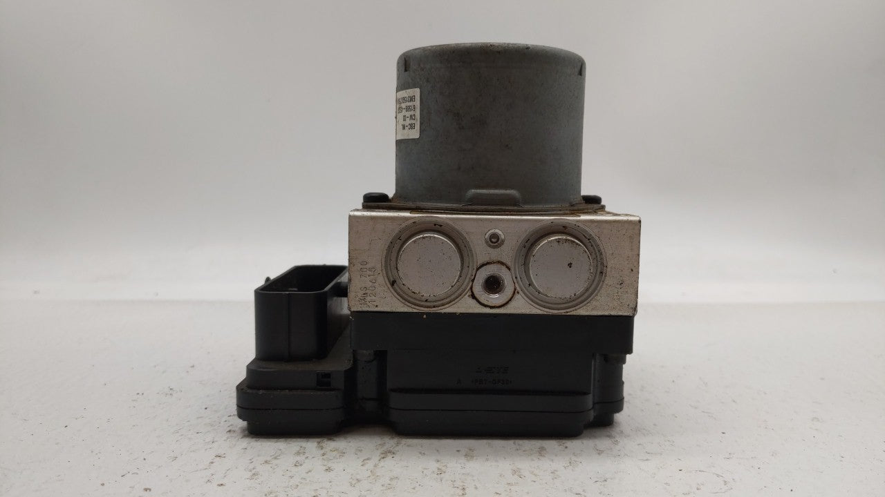 2016 Kia Soul ABS Pump Control Module Replacement P/N:58900-B2720 58920-B2720 Fits OEM Used Auto Parts - Oemusedautoparts1.c
