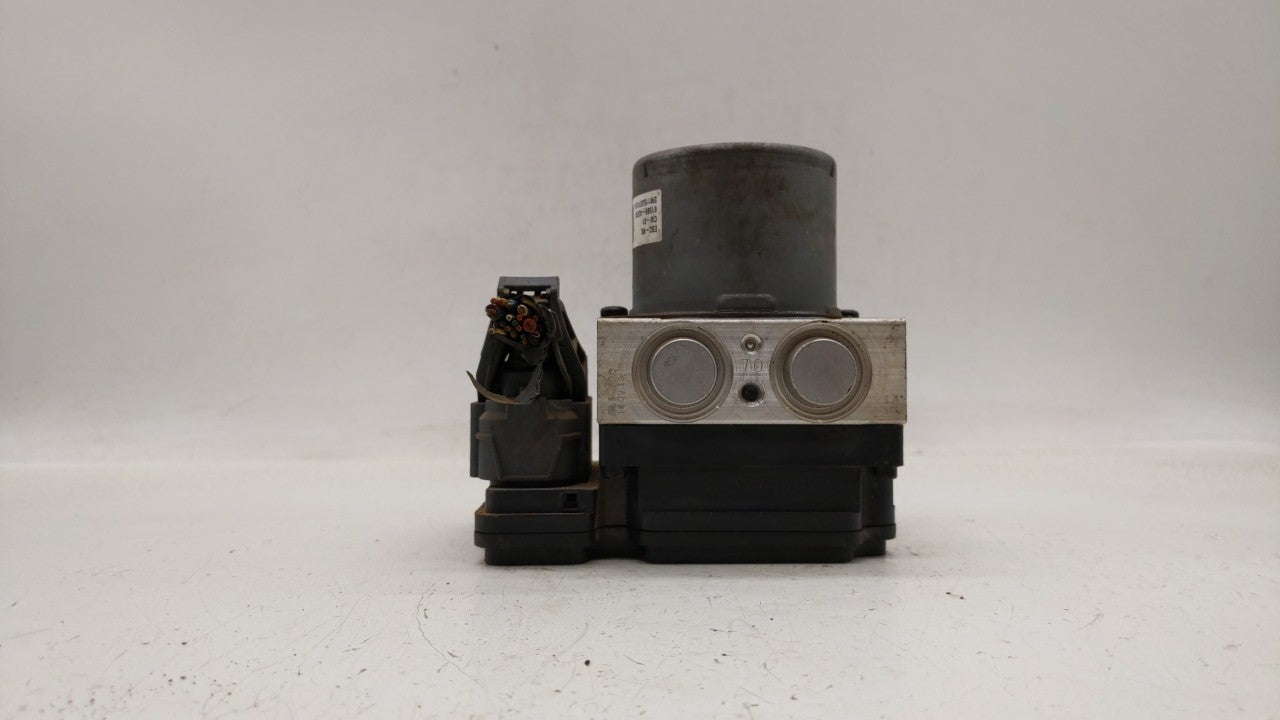 2016 Kia Soul ABS Pump Control Module Replacement P/N:58900-B2720 58920-B2720 Fits OEM Used Auto Parts - Oemusedautoparts1.c