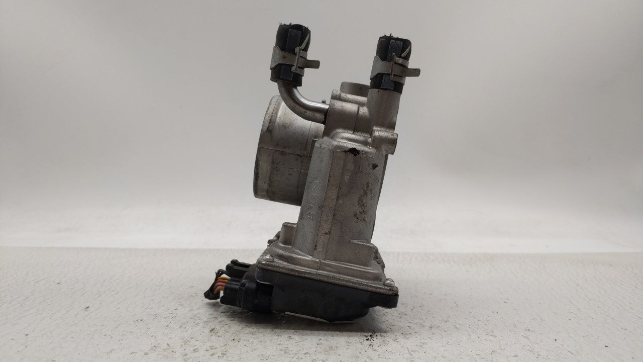 2012-2019 Kia Soul Throttle Body P/N:5302-1S02 35100-2B300 Fits Fits 2012 2013 2014 2015 2016 2017 2018 2019 OEM Used Auto P