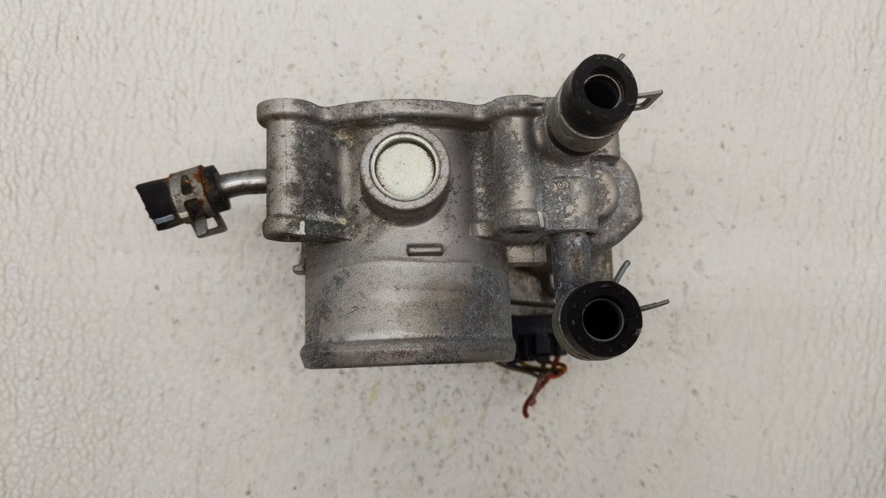2012-2019 Kia Soul Throttle Body P/N:5302-1S02 35100-2B300 Fits Fits 2012 2013 2014 2015 2016 2017 2018 2019 OEM Used Auto P
