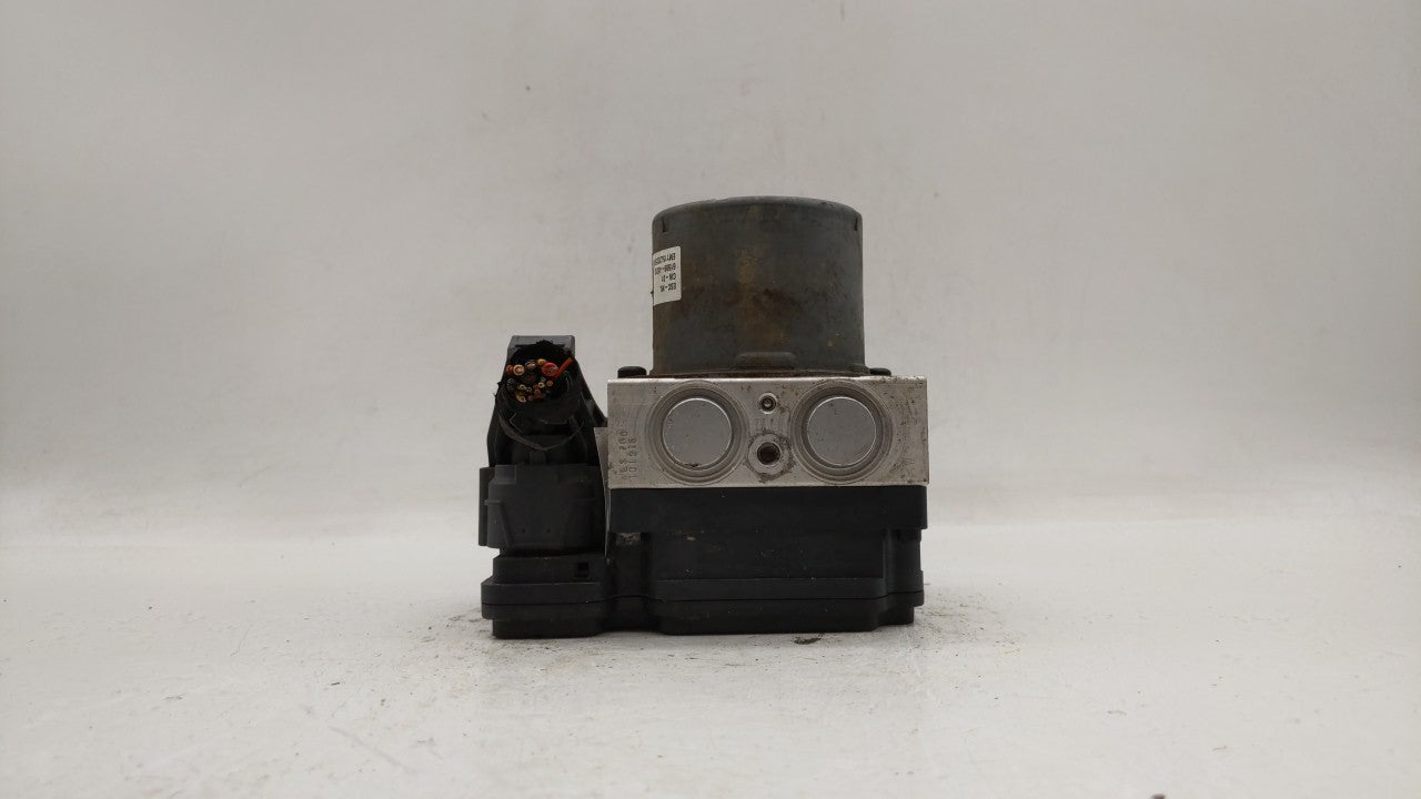 2016 Kia Soul ABS Pump Control Module Replacement P/N:58900-B2720 58920-B2720 Fits OEM Used Auto Parts - Oemusedautoparts1.c
