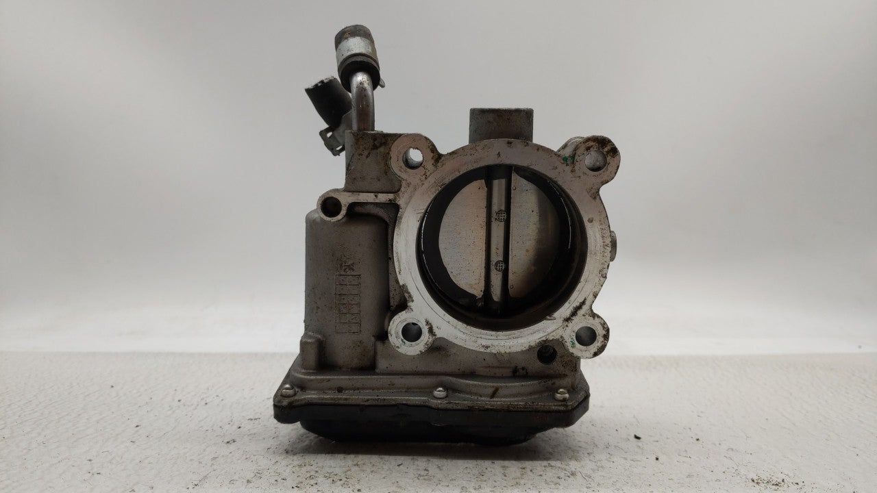 2014-2019 Kia Soul Throttle Body P/N:35100-2E000 Fits Fits 2011 2012 2013 2014 2015 2016 2017 2018 2019 OEM Used Auto Parts 