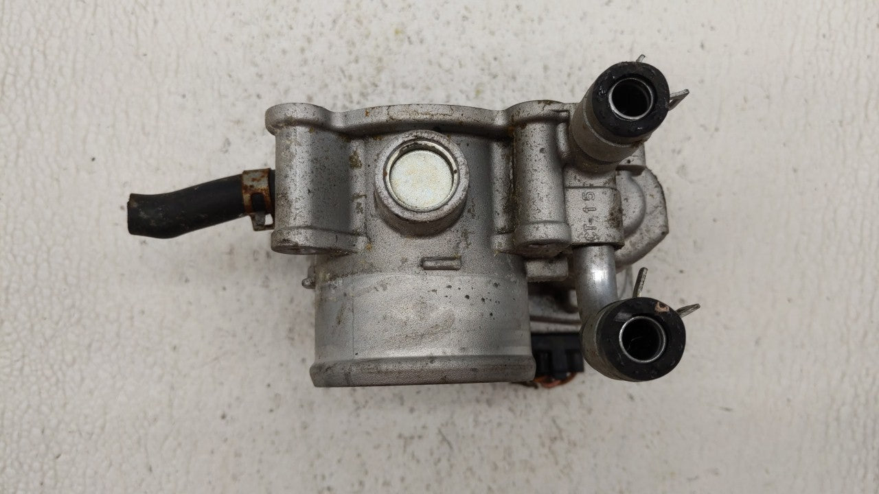 2012-2019 Kia Soul Throttle Body P/N:5302-1S02 35100-2B300 Fits Fits 2012 2013 2014 2015 2016 2017 2018 2019 OEM Used Auto P