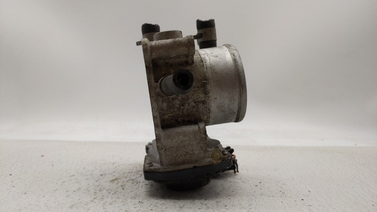 2012-2019 Kia Soul Throttle Body P/N:5302-1S02 35100-2B300 Fits Fits 2012 2013 2014 2015 2016 2017 2018 2019 OEM Used Auto P