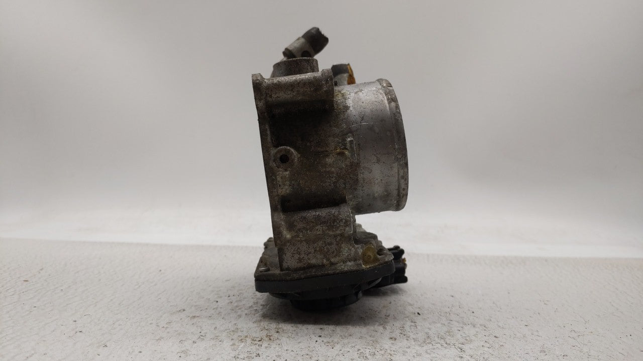 2014-2019 Kia Soul Throttle Body P/N:35100-2E000 Fits Fits 2011 2012 2013 2014 2015 2016 2017 2018 2019 OEM Used Auto Parts 