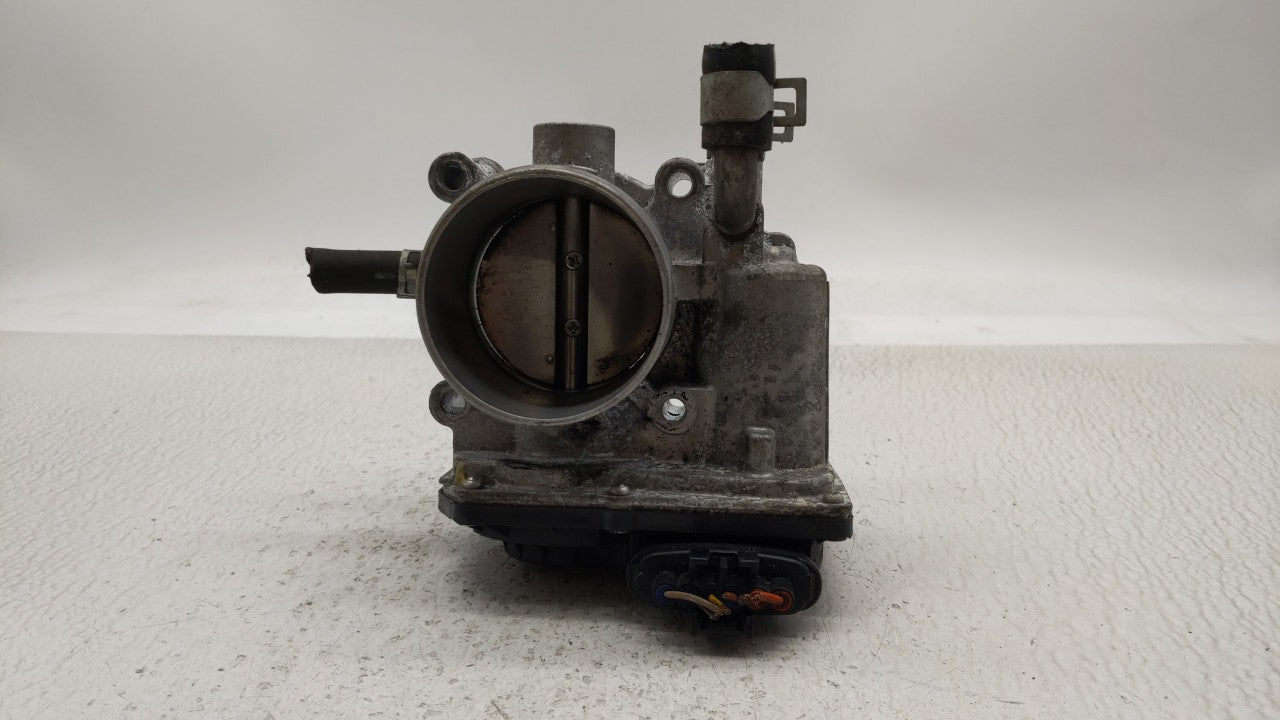 2012-2019 Kia Soul Throttle Body P/N:5302-1S02 35100-2B300 Fits Fits 2012 2013 2014 2015 2016 2017 2018 2019 OEM Used Auto P