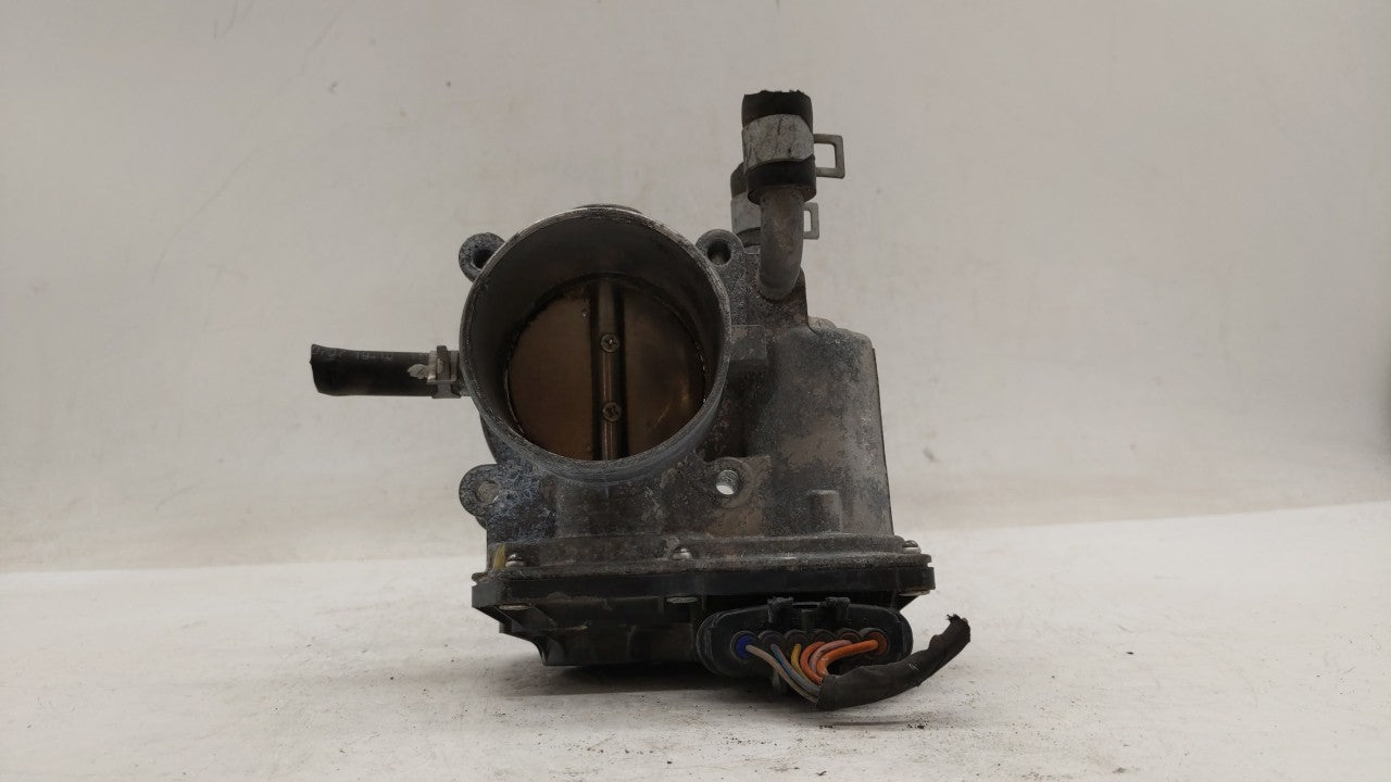 2012-2019 Kia Soul Throttle Body P/N:5302-1S02 35100-2B300 Fits Fits 2012 2013 2014 2015 2016 2017 2018 2019 OEM Used Auto P