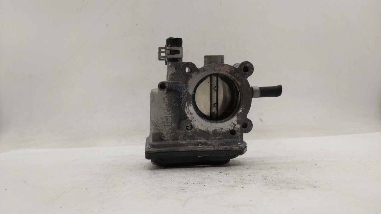 2012-2019 Kia Soul Throttle Body P/N:5302-1S02 35100-2B300 Fits Fits 2012 2013 2014 2015 2016 2017 2018 2019 OEM Used Auto P