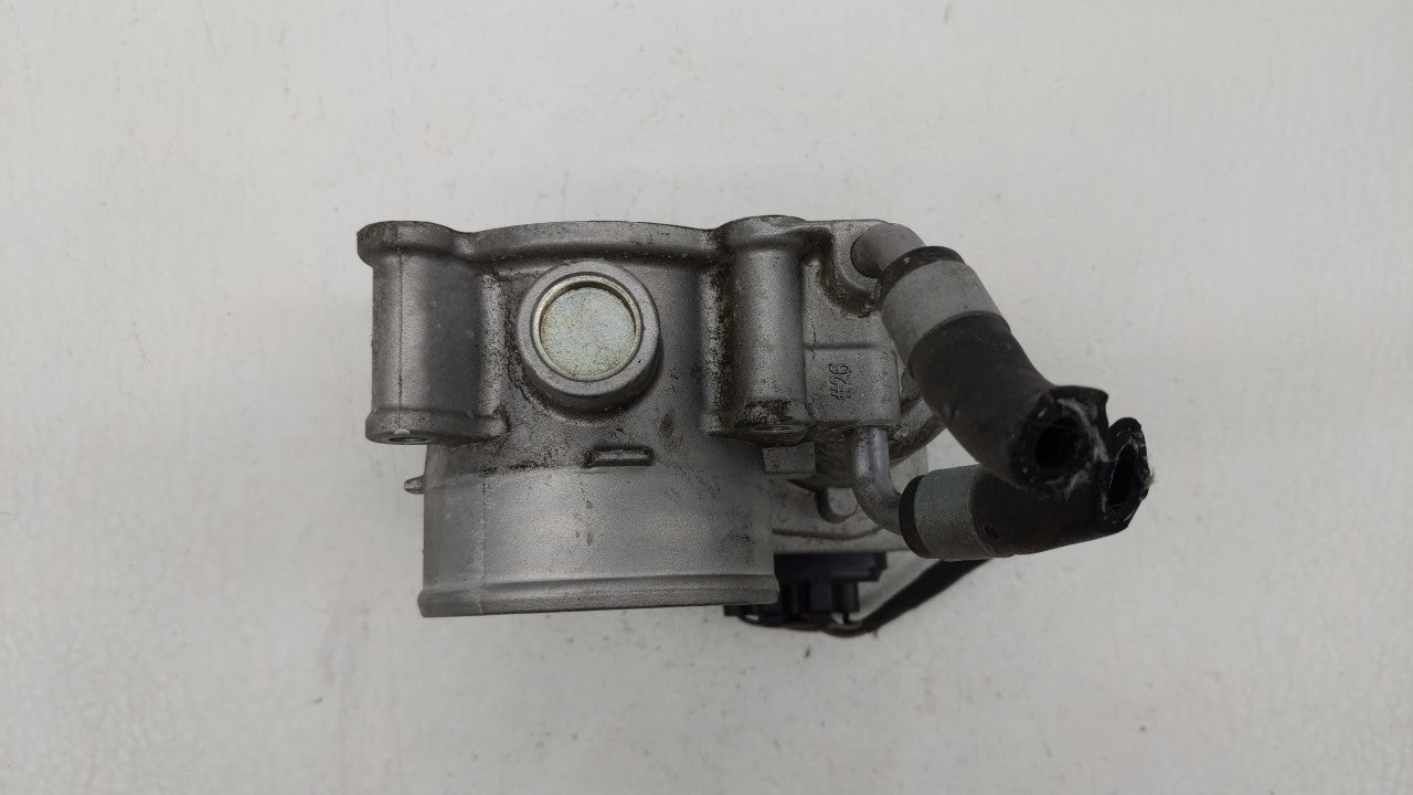 2014-2019 Kia Soul Throttle Body P/N:35100-2E000 Fits Fits 2011 2012 2013 2014 2015 2016 2017 2018 2019 OEM Used Auto Parts 