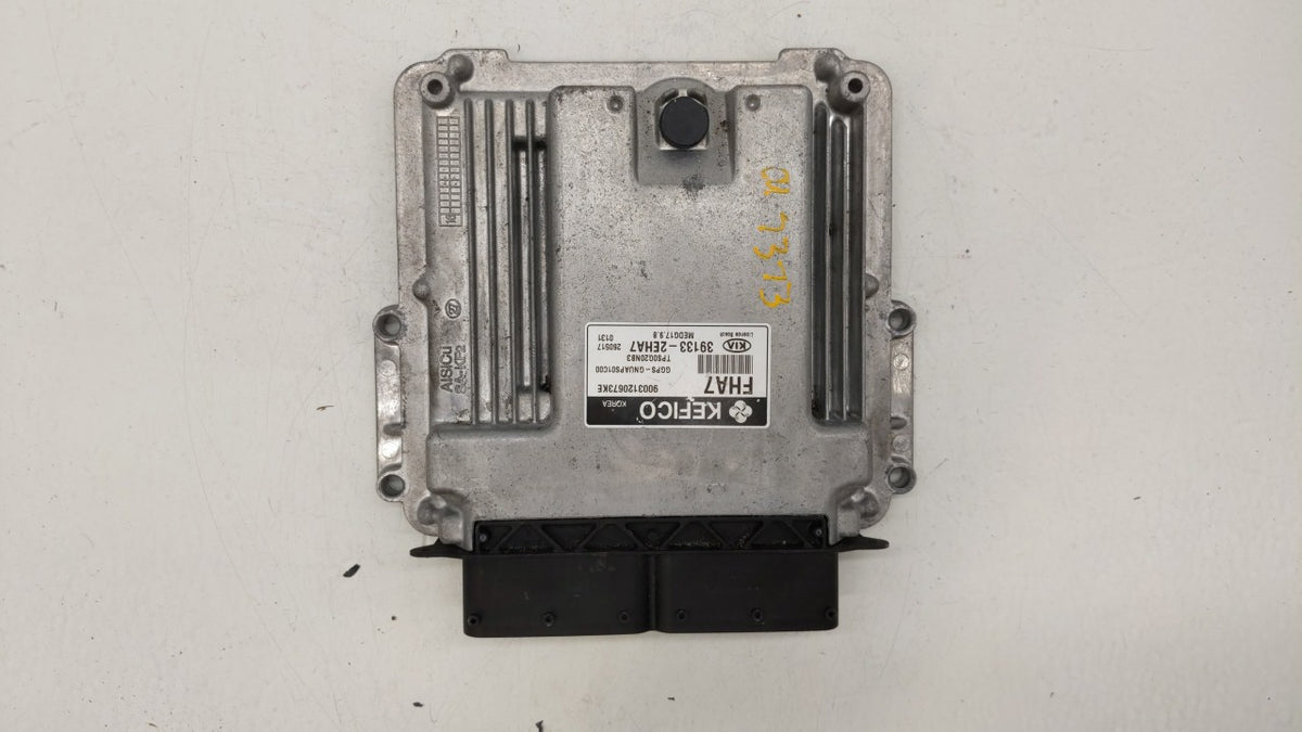 2016 Kia Soul PCM Engine Control Computer ECU ECM PCU OEM P/N:39131-2EHA7 39133-2EHA7 OEM Used Auto Parts - Oemusedautoparts
