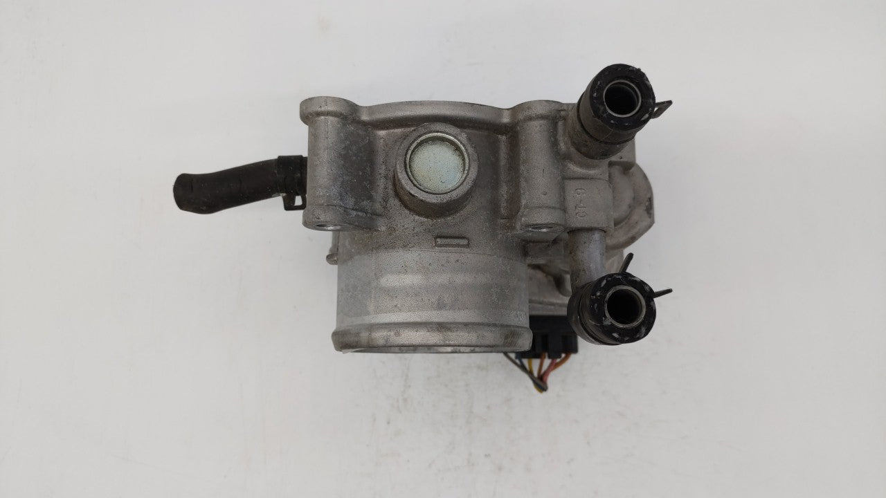 2012-2019 Kia Soul Throttle Body P/N:5302-1S02 35100-2B300 Fits Fits 2012 2013 2014 2015 2016 2017 2018 2019 OEM Used Auto P