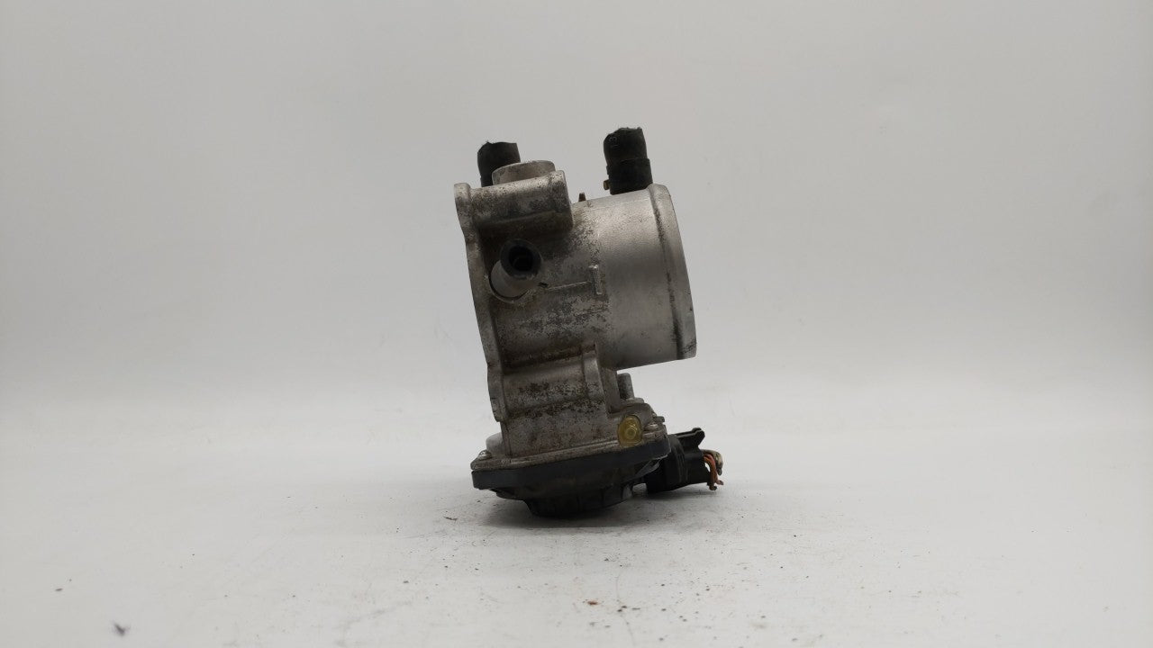 2012-2019 Kia Soul Throttle Body P/N:5302-1S02 35100-2B300 Fits Fits 2012 2013 2014 2015 2016 2017 2018 2019 OEM Used Auto P