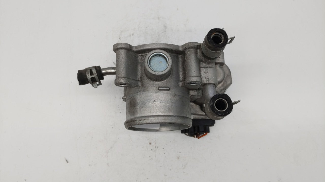 2012-2019 Kia Soul Throttle Body P/N:5302-1S02 35100-2B300 Fits Fits 2012 2013 2014 2015 2016 2017 2018 2019 OEM Used Auto P
