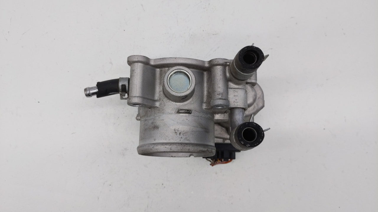 2012-2019 Kia Soul Throttle Body P/N:5302-1S02 35100-2B300 Fits Fits 2012 2013 2014 2015 2016 2017 2018 2019 OEM Used Auto P