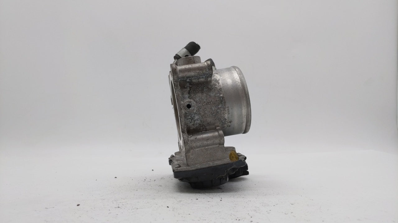 2014-2019 Kia Soul Throttle Body P/N:35100-2E000 Fits Fits 2011 2012 2013 2014 2015 2016 2017 2018 2019 OEM Used Auto Parts 
