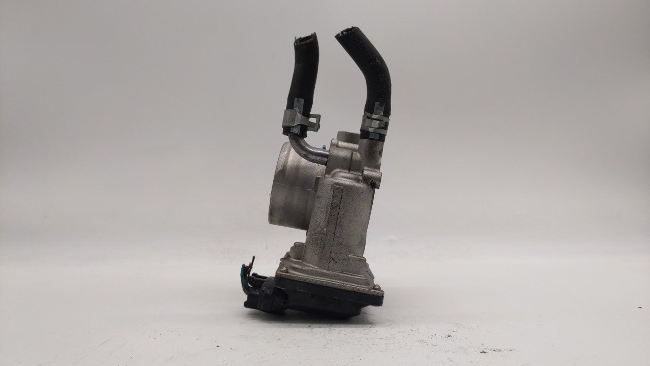 2012-2019 Kia Soul Throttle Body P/N:5302-1S02 35100-2B300 Fits Fits 2012 2013 2014 2015 2016 2017 2018 2019 OEM Used Auto P