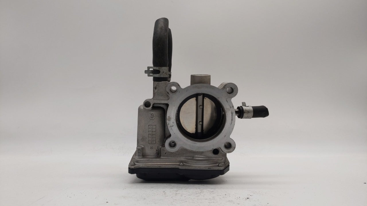 2012-2019 Kia Soul Throttle Body P/N:5302-1S02 35100-2B300 Fits Fits 2012 2013 2014 2015 2016 2017 2018 2019 OEM Used Auto P
