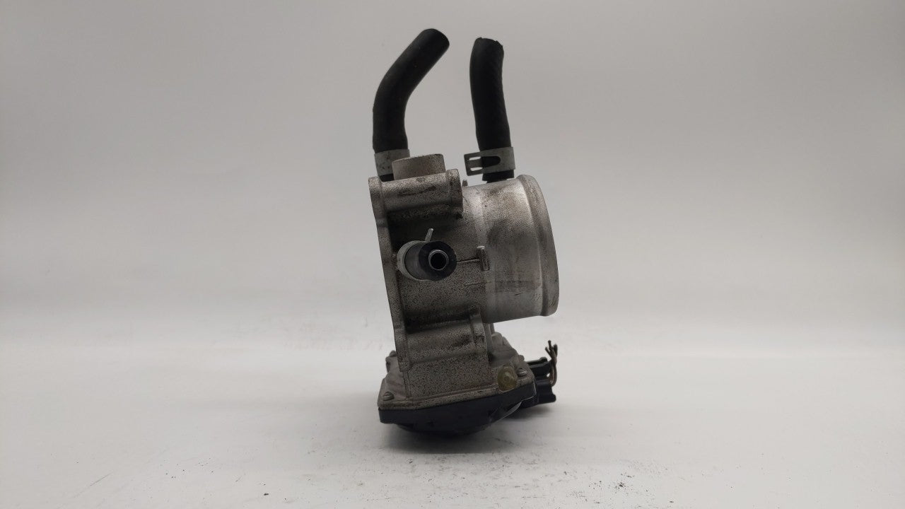 2012-2019 Kia Soul Throttle Body P/N:5302-1S02 35100-2B300 Fits Fits 2012 2013 2014 2015 2016 2017 2018 2019 OEM Used Auto P